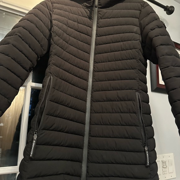 BCBGMaxAzria Jackets & Blazers - BCBG MAXAZRIA Quilted Black Winter Jacket Size M